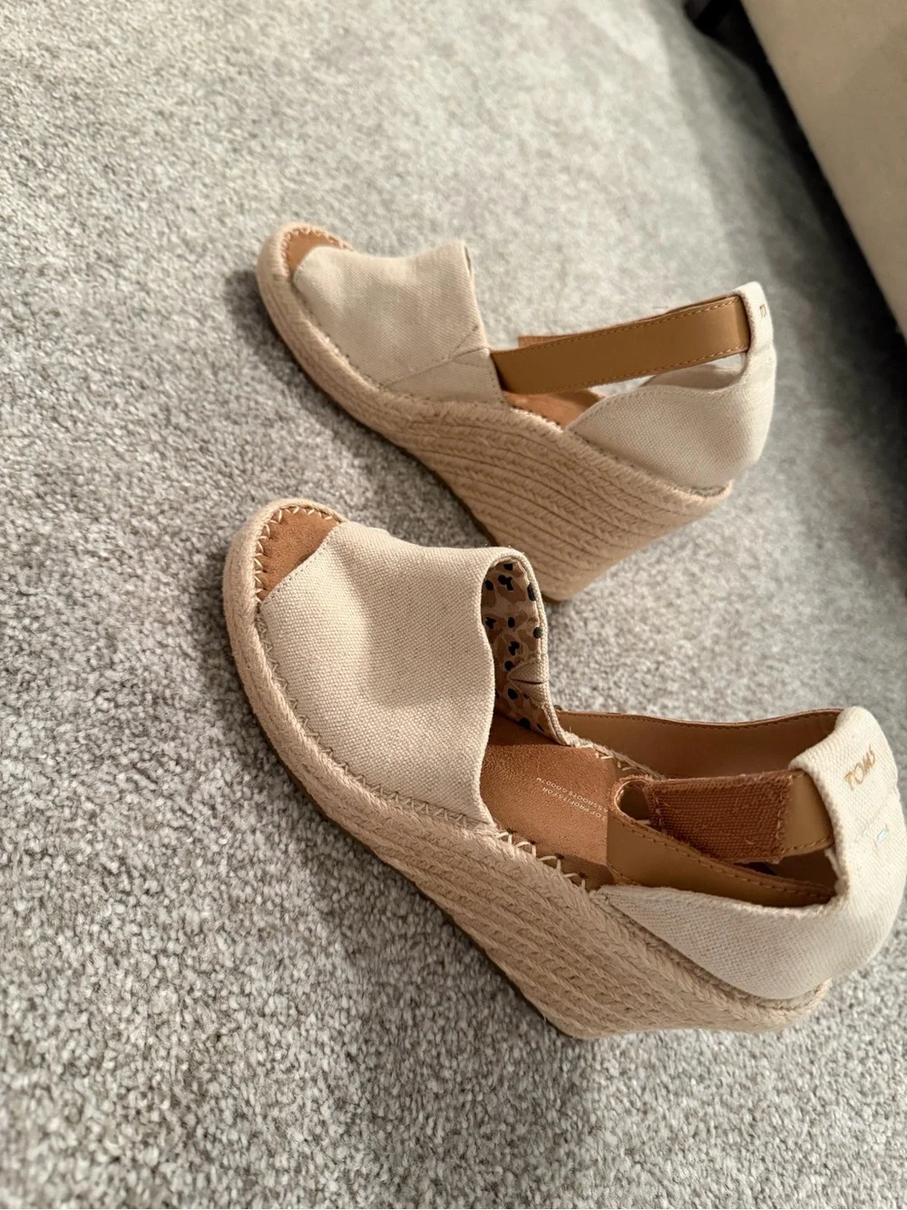 TOMS Women's Cream Canvas Espadrille Sandals